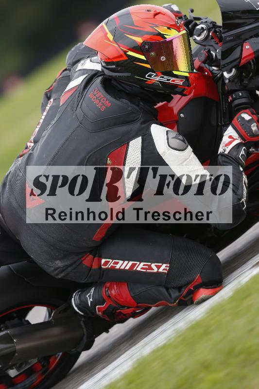 /57 03.10.2025 Speer Racing ADR/Gruppe rot/111